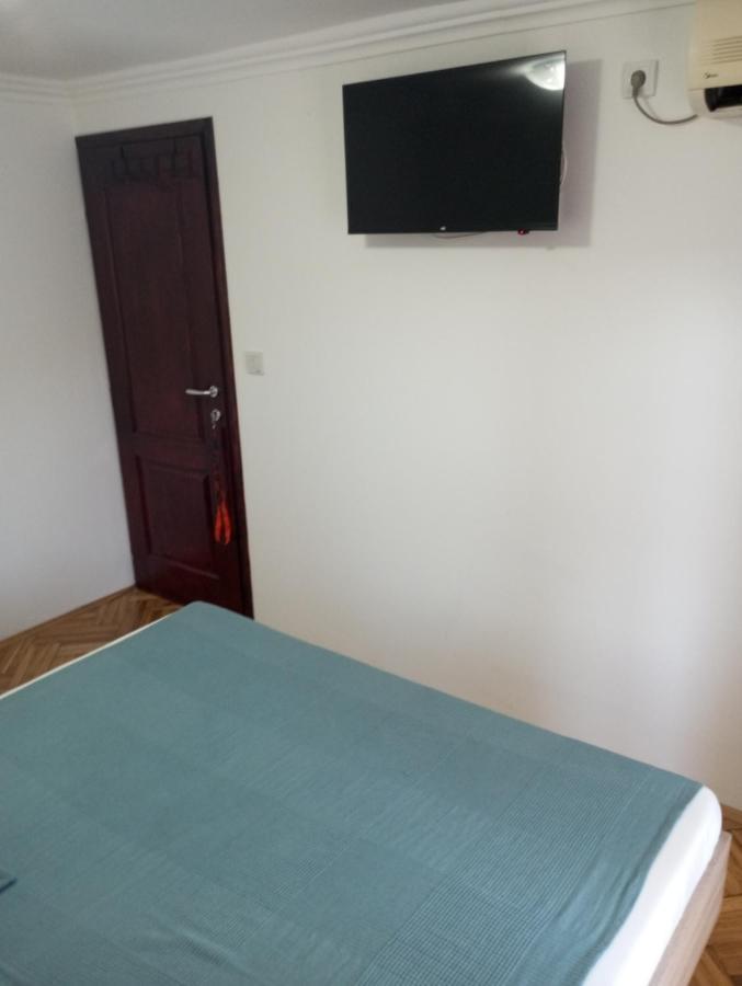 Airport Md Rooms Beograd Bagian luar foto